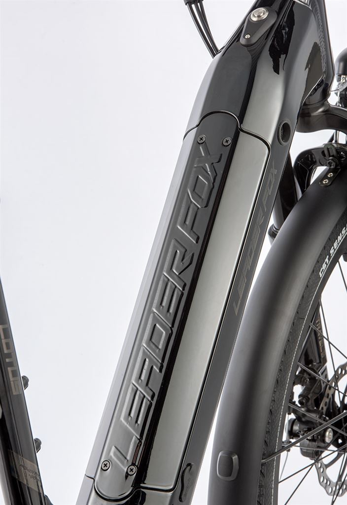 E-BIKE 26 LOTUS 20-1, BLACK SHINY (rear motor)