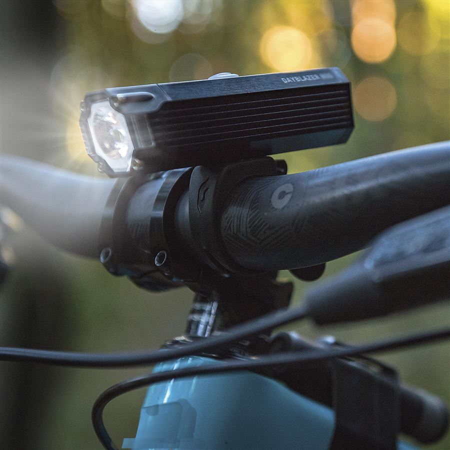 BLACKBURN Dayblazer 1000 USB-C