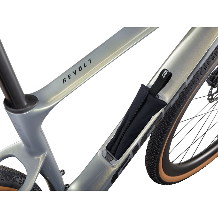 Revolt Advanced 0 M Aurora Noise