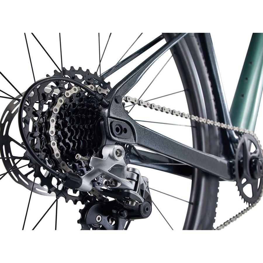 Revolt X Advanced Pro 0 ML Airglow/BlackCurrant