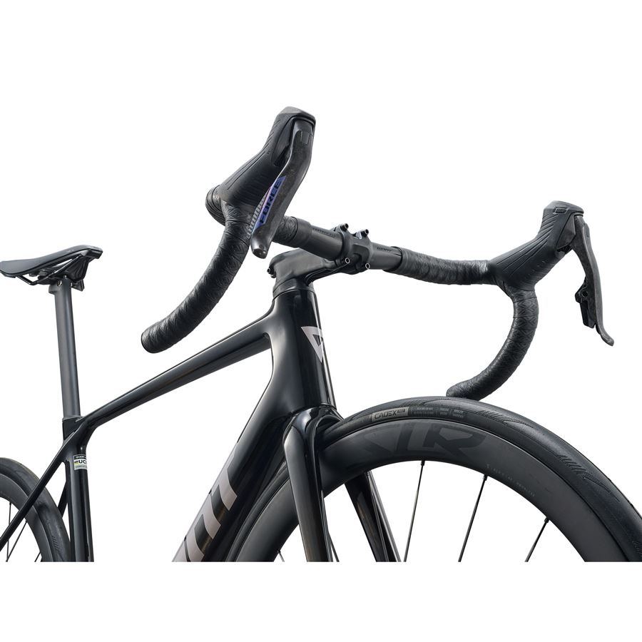 TCR Advanced Pro 0-AXS M Carbon